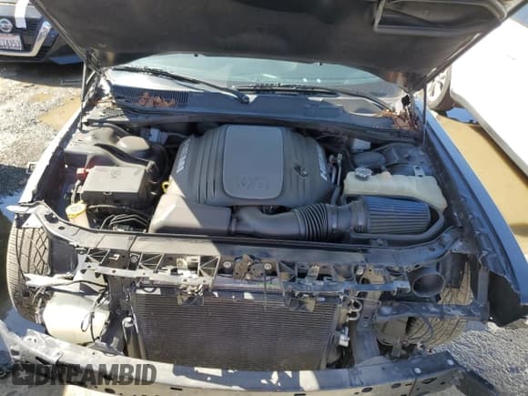 ✅ 2018 Dodge Challenger T/A • VIN: 2C3CDZBT9JH116408 • Lot: 46701994. Wystawiony na Copart z przebiegiem 28 237 mil. Bezpłatny archiwum sprzedaży aukcyjnych z USA i szczegółowy raport historii pojazdu na DreamBid. Zdjęcie 11.