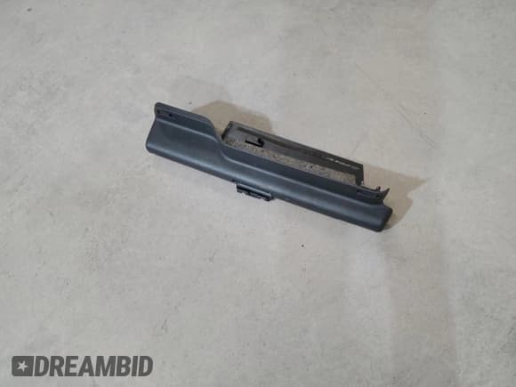 ✅ 2002 Chevrolet Blazer LS • VIN: 1GNDT13W32K232475 • Lot: 54609685. Wystawiony na Copart z przebiegiem 152 691 mil. Bezpłatny archiwum sprzedaży aukcyjnych z USA i szczegółowy raport historii pojazdu na DreamBid. Zdjęcie 13.