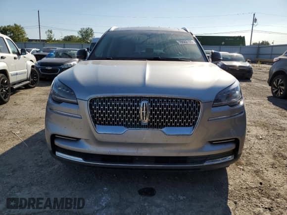 ✅ 2023 Lincoln Aviator Standard • VIN: 5LM5J6XC4PGL21622 • Lot: 70502105. Listed on Copart with 39,032 mi. Free auction sales archive from the USA and detailed vehicle history report at DreamBid. Image 5.