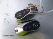 ✅ 2025 Mercedes-Benz GLC 300 • VIN: W1NKM4GB2SF358298 • Lot: 42930447. Listed on IAAI with 2,110 mi. Free auction sales archive from the USA and detailed vehicle history report at DreamBid. Image 11.