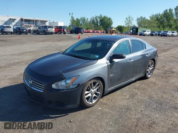 ✅ 2009 Nissan Maxima SV • VIN: 1N4AA51E29C834815 • Lot: 43037719. Listed on IAAI with 87,569 mi. Free auction sales archive from the USA and detailed vehicle history report at DreamBid. Image 2.