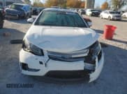 ✅ 2012 Chevrolet Volt • VIN: 1G1RA6E44CU115368 • Lot: 85955415. Wystawiony na Copart z przebiegiem Nie podano. Bezpłatny archiwum sprzedaży aukcyjnych z USA i szczegółowy raport historii pojazdu na DreamBid. Zdjęcie 5.