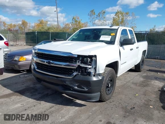 ✅ 2017 Chevrolet Silverado 1500 LS • VIN: 1GCRCNEH7HZ298435 • Lot: 43493254. Listed on IAAI with 139,071 mi. Free auction sales archive from the USA and detailed vehicle history report at DreamBid. Image 19.