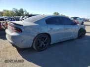 ✅ 2020 Dodge Charger SXT • VIN: 2C3CDXBG3LH249353 • Lot: 86998595. Wystawiony na Copart z przebiegiem 53 908 mil. Bezpłatny archiwum sprzedaży aukcyjnych z USA i szczegółowy raport historii pojazdu na DreamBid. Zdjęcie 3.