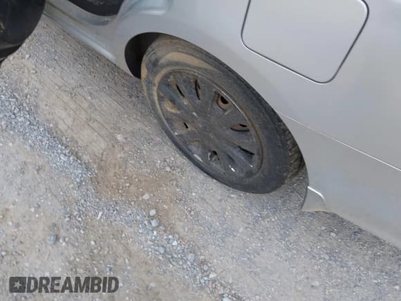 ✅ 2018 Nissan Versa SV • VIN: 3N1CN7AP9JL859839 • Лот: 42216439. Опубликован ранее на IAAI с пробегом 152 738 миль. Бесплатный доступ к архиву аукционных продаж из США и подробный отчёт об истории автомобиля на DreamBid. Изображение 11.