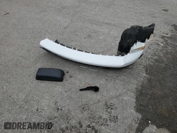 ✅ 2016 Jeep Patriot Sport SE • VIN: 1C4NJPBA5GD575571 • Lot: 58704865. Listed on Copart with 134,018 mi. Free auction sales archive from the USA and detailed vehicle history report at DreamBid. Image 13.