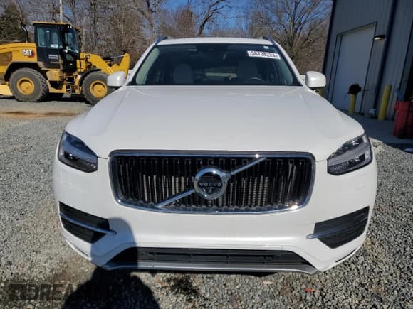 ✅ 2018 Volvo XC90 Momentum • VIN: YV4102KK6J1192029 • Lot: 38738224. Listed on Copart with Not provided. Free auction sales archive from the USA and detailed vehicle history report at DreamBid. Image 5.