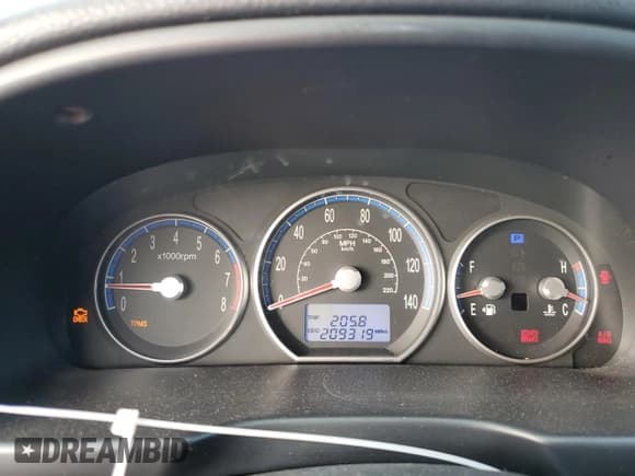 ✅ 2009 Hyundai Santa Fe Limited • VIN: 5NMSH13E09H321192 • Lot: 79897134. Listed on Copart with 209,319 mi. Free auction sales archive from the USA and detailed vehicle history report at DreamBid. Image 9.