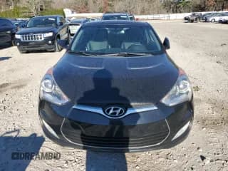 ✅ 2013 Hyundai Veloster w/Gray Int • VIN: KMHTC6AD8DU151106 • Lot: 81426504. Wystawiony na Copart z przebiegiem 113 654 mil. Bezpłatny archiwum sprzedaży aukcyjnych z USA i szczegółowy raport historii pojazdu na DreamBid. Zdjęcie 5.