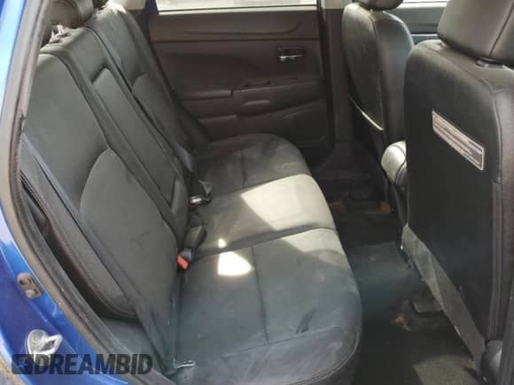 2017 Mitsubishi Outlander SEL с VIN JA4AP4AW7HZ023304, выставлен на аукционе Copart как лот 50561895 с пробегом 159 342 миль миль и Списание • Salvage title. История ставок и продаж доступна на DreamBid. Изображение 10.