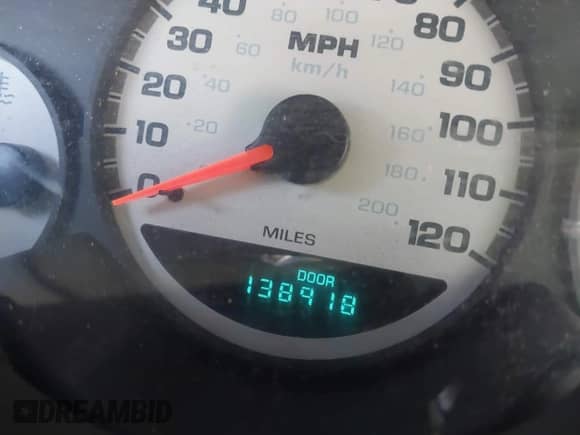 2004 Dodge Neon SXT z VIN 1B3ES56C44D580657, wystawiony jako IAAI lot #42137299 z przebiegiem 138 918 mil mil oraz . Historia ofert i sprzedaży dostępna na DreamBid. Obrazek 15.