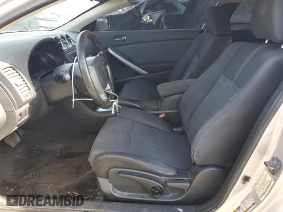 ✅ 2008 Nissan Altima S • VIN: 1N4AL24E28C277181 • Lot: 91017295. Listed on Copart with 204,052 mi. Free auction sales archive from the USA and detailed vehicle history report at DreamBid. Image 7.