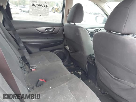 ✅ 2016 Nissan Rogue S • VIN: KNMAT2MV3GP677560 • Лот: 43399738. Опубликован ранее на IAAI с пробегом 105 233 миль. Бесплатный доступ к архиву аукционных продаж из США и подробный отчёт об истории автомобиля на DreamBid. Изображение 8.