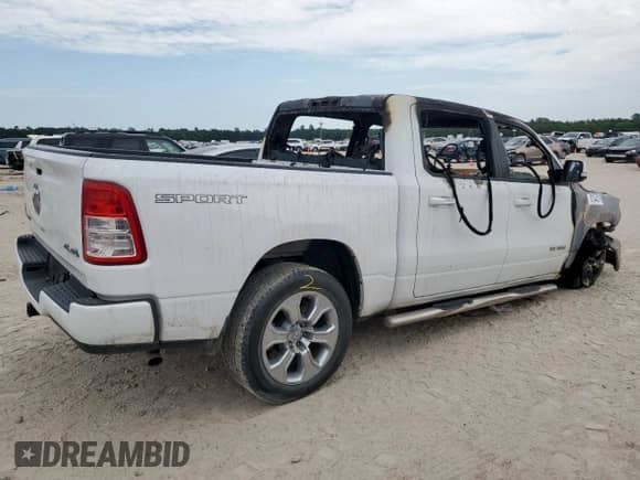 2020 Ram 1500 Big Horn z VIN 1C6RRFFG2LN397293, wystawiony jako Copart lot #67344375 z przebiegiem Nie podano mil oraz Nie do naprawy • Non repairable. Historia ofert i sprzedaży dostępna na DreamBid. Obrazek 3.