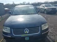 ✅ 2005 Volkswagen Passat GLX • VIN: WVWYU63B75E040674 • Lot: 43775934. Listed on IAAI with 272,182 mi. Free auction sales archive from the USA and detailed vehicle history report at DreamBid. Image 6.