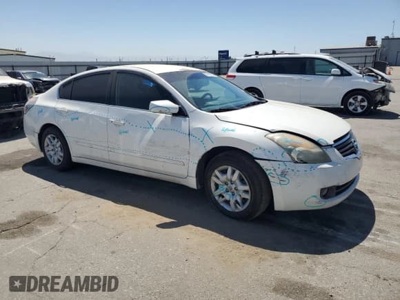 ✅ 2009 Nissan Altima S • VIN: 1N4AL21E39C124735 • Lot: 68182365. Listed on Copart with 237,584 mi. Free auction sales archive from the USA and detailed vehicle history report at DreamBid. Image 4.