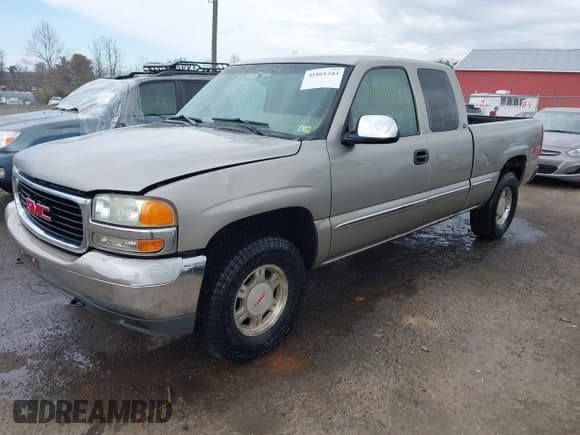 ✅ 1999 GMC Sierra 1500 SLE • VIN: 1GTEK19T2XE505134 • Лот: 41861243. Опубликован ранее на IAAI с пробегом 145 425 миль. Бесплатный доступ к архиву аукционных продаж из США и подробный отчёт об истории автомобиля на DreamBid. Изображение 17.