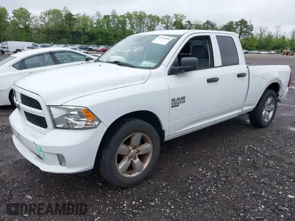 2019 Ram 1500 Tradesman with VIN 1C6RR7FG5KS636714, listed as a IAAI auction lot 42270900 with 55,175 mi miles and . Bid and sale history available at DreamBid. Image 18.