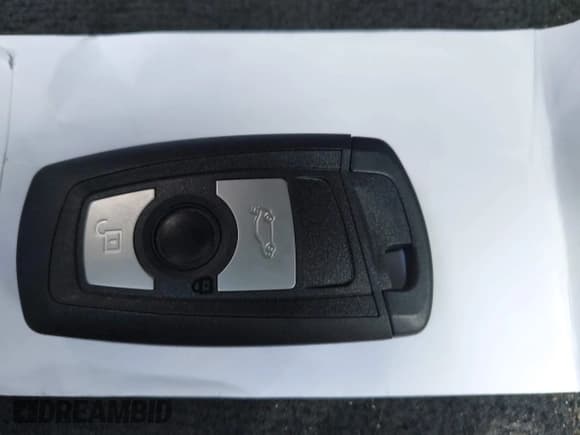 ✅ 2014 BMW 3 Series 328i • VIN: WBA3C1C59EK107056 • Lot: 42778687. Listed on IAAI with 106,786 mi. Free auction sales archive from the USA and detailed vehicle history report at DreamBid. Image 11.