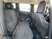 ✅ 2018 Jeep Renegade Altitude • VIN: ZACCJABB5JPJ18889 • Lot: 89709015. Wystawiony na Copart z przebiegiem 110 186 mil. Bezpłatny archiwum sprzedaży aukcyjnych z USA i szczegółowy raport historii pojazdu na DreamBid. Zdjęcie 10.