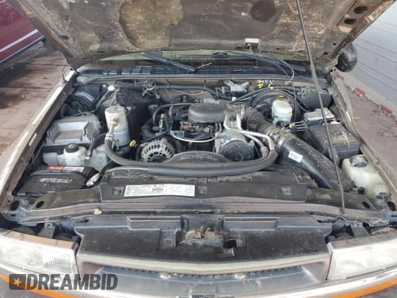 ✅ 2002 Chevrolet S-10 • VIN: 1GCCS19W728238050 • Лот: 59987995. Опубликован ранее на Copart с пробегом 164 658 миль. Бесплатный доступ к архиву аукционных продаж из США и подробный отчёт об истории автомобиля на DreamBid. Изображение 11.