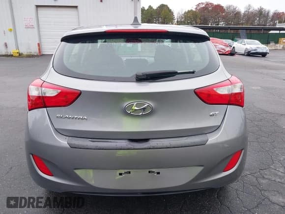 ✅ 2013 Hyundai Elantra • VIN: KMHD35LE5DU048147 • Lot: 43597679. Listed on IAAI with 105,764 mi. Free auction sales archive from the USA and detailed vehicle history report at DreamBid. Image 17.