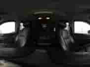 2014 Chevrolet Suburban LT z VIN 1GNSKJE77ER141415, wystawiony jako IAAI lot #41617749 z przebiegiem 226 571 mil mil oraz . Historia ofert i sprzedaży dostępna na DreamBid. Obrazek 18.