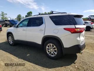 ✅ 2021 Chevrolet Traverse LT • VIN: 1GNEVHKW9MJ235799 • Lot: 62267434. Wystawiony na Copart z przebiegiem 54 602 mil. Bezpłatny archiwum sprzedaży aukcyjnych z USA i szczegółowy raport historii pojazdu na DreamBid. Zdjęcie 2.