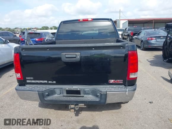 ✅ 2012 GMC Sierra 1500 SLE • VIN: 3GTP1VE09CG163134 • Lot: 42778771. Wystawiony na IAAI z przebiegiem 219 775 mil. Bezpłatny archiwum sprzedaży aukcyjnych z USA i szczegółowy raport historii pojazdu na DreamBid. Zdjęcie 17.