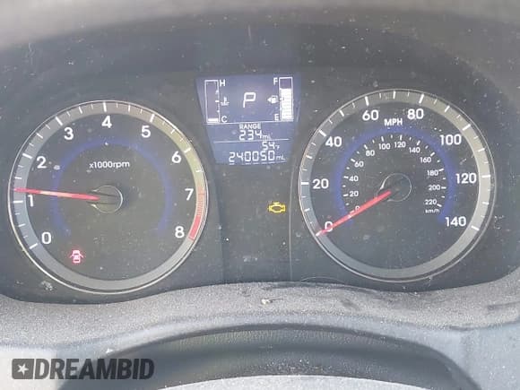 ✅ 2017 Hyundai Accent SE • VIN: KMHCT5AE3HU324765 • Lot: 43498410. Wystawiony na IAAI z przebiegiem 240 050 mil. Bezpłatny archiwum sprzedaży aukcyjnych z USA i szczegółowy raport historii pojazdu na DreamBid. Zdjęcie 7.