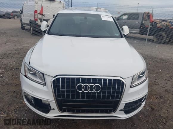 ✅ 2015 Audi Q5 Premium Plus • VIN: WA1DGAFP1FA123679 • Lot: 43333871. Listed on IAAI with 84,392 mi. Free auction sales archive from the USA and detailed vehicle history report at DreamBid. Image 6.