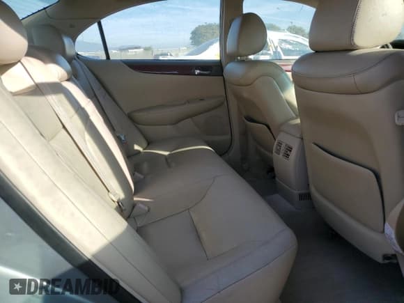 ✅ 2002 Lexus ES 300 • VIN: JTHBF30G720044567 • Lot: 91290095. Wystawiony na Copart z przebiegiem 218 517 mil. Bezpłatny archiwum sprzedaży aukcyjnych z USA i szczegółowy raport historii pojazdu na DreamBid. Zdjęcie 10.