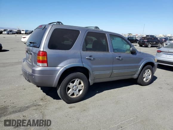 ✅ 2007 Ford Escape Limited • VIN: 1FMYU04197KA70066 • Лот: 68789915. Опубликован ранее на Copart с пробегом 208 091 миль. Бесплатный доступ к архиву аукционных продаж из США и подробный отчёт об истории автомобиля на DreamBid. Изображение 3.