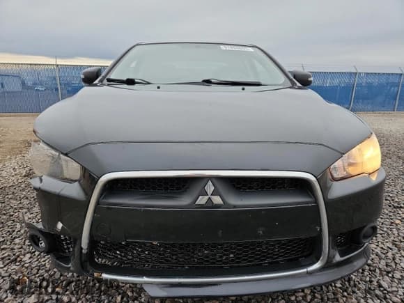 ✅ 2015 Mitsubishi Lancer SE • VIN: JA32V2FW3FU606460 • Lot: 91894635. Wystawiony na Copart z przebiegiem 119 486 mil. Bezpłatny archiwum sprzedaży aukcyjnych z USA i szczegółowy raport historii pojazdu na DreamBid. Zdjęcie 5.