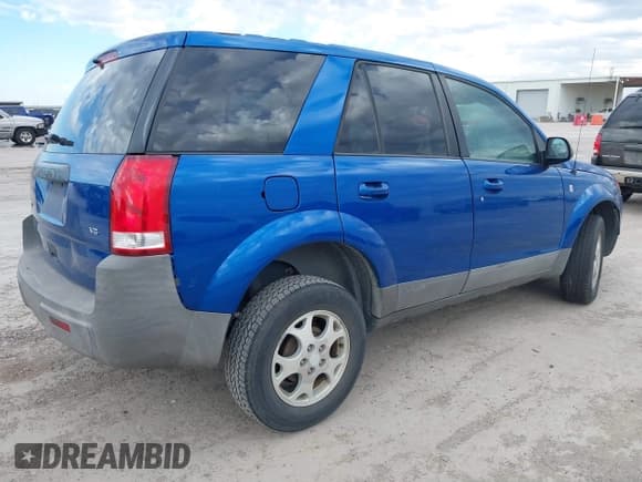 ✅ 2004 Saturn VUE V6 • VIN: 5GZCZ53414S883405 • Lot: 41336370. Wystawiony na IAAI z przebiegiem 173 589 mil. Bezpłatny archiwum sprzedaży aukcyjnych z USA i szczegółowy raport historii pojazdu na DreamBid. Zdjęcie 4.