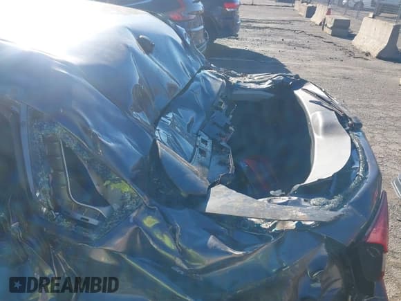 ✅ 2021 Subaru Impreza • VIN: 4S3GTAB64M3704414 • Lot: 43489450. Listed on IAAI with 98,454 mi. Free auction sales archive from the USA and detailed vehicle history report at DreamBid. Image 6.