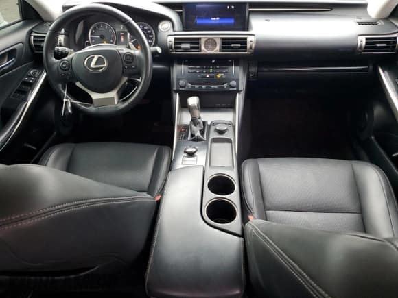 ✅ 2014 Lexus IS 250 • VIN: JTHBF1D25E5024537 • Lot: 81151835. Listed on Copart with 155,978 mi. Free auction sales archive from the USA and detailed vehicle history report at DreamBid. Image 8.