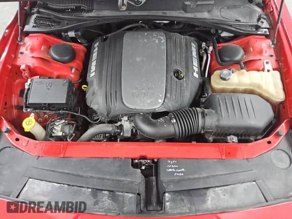 ✅ 2019 Dodge Challenger R/T • VIN: 2C3CDZBT3KH530365 • Лот: 86641075. Опубликован ранее на Copart с пробегом 99 100 миль. Бесплатный доступ к архиву аукционных продаж из США и подробный отчёт об истории автомобиля на DreamBid. Изображение 11.