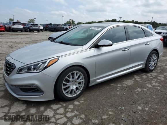 ✅ 2017 Hyundai Sonata Sport • VIN: 5NPE34AF0HH586656 • Лот: 81723165. Опубликован ранее на Copart с пробегом 90 216 миль. Бесплатный доступ к архиву аукционных продаж из США и подробный отчёт об истории автомобиля на DreamBid. Изображение 1.