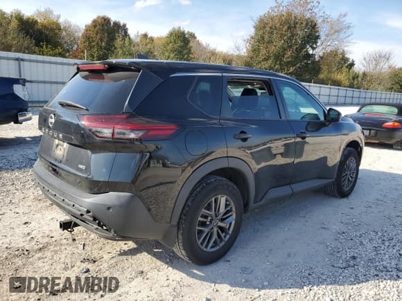 ✅ 2022 Nissan Rogue S • VIN: 5N1BT3AB7NC685519 • Lot: 91070385. Listed on Copart with 74,714 mi. Free auction sales archive from the USA and detailed vehicle history report at DreamBid. Image 3.