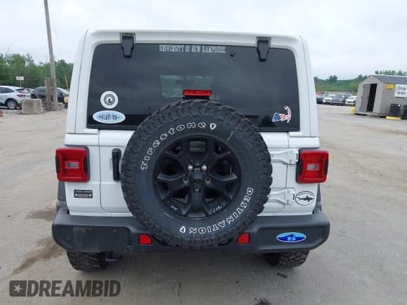 ✅ 2022 Jeep Wrangler Unlimited Sport S • VIN: 1C4HJXDG5NW156250 • Lot: 42601680. Wystawiony na IAAI z przebiegiem 56 083 mil. Bezpłatny archiwum sprzedaży aukcyjnych z USA i szczegółowy raport historii pojazdu na DreamBid. Zdjęcie 16.