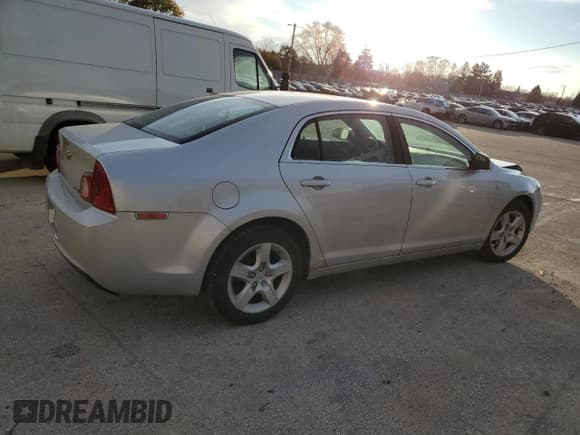 ✅ 2010 Chevrolet Malibu 1FL • VIN: 1G1ZA5E06A4140745 • Lot: 79709484. Wystawiony na Copart z przebiegiem 150 654 mil. Bezpłatny archiwum sprzedaży aukcyjnych z USA i szczegółowy raport historii pojazdu na DreamBid. Zdjęcie 3.