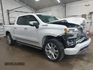✅ 2024 Chevrolet Silverado 1500 High Country • VIN: 1GCUDJEL2RZ307175 • Лот: 42395791. Опубликован ранее на IAAI с пробегом 8 358 миль. Бесплатный доступ к архиву аукционных продаж из США и подробный отчёт об истории автомобиля на DreamBid. Изображение 1.