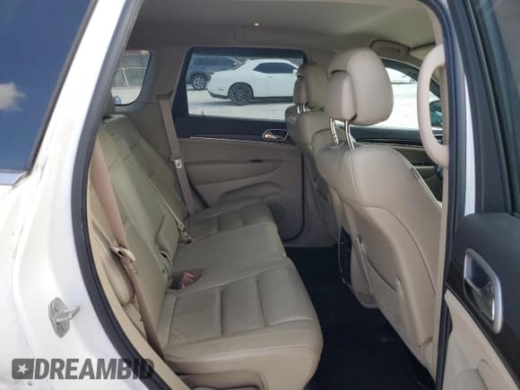 ✅ 2018 Jeep Grand Cherokee Limited • VIN: 1C4RJEBG4JC361789 • Lot: 56694815. Wystawiony na Copart z przebiegiem 149 333 mil. Bezpłatny archiwum sprzedaży aukcyjnych z USA i szczegółowy raport historii pojazdu na DreamBid. Zdjęcie 10.