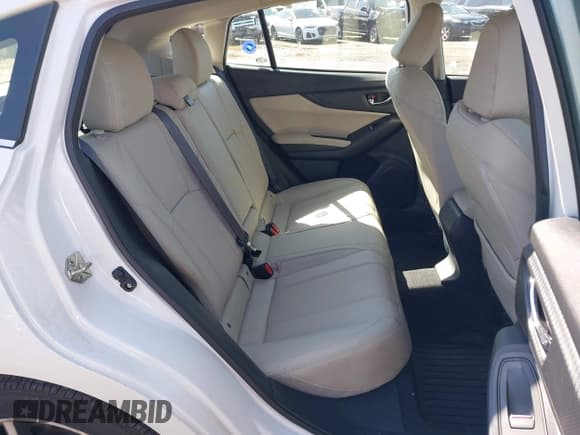 ✅ 2019 Subaru Impreza Limited • VIN: 4S3GTAS65K3743817 • Lot: 41965637. Listed on IAAI with 50,286 mi. Free auction sales archive from the USA and detailed vehicle history report at DreamBid. Image 8.