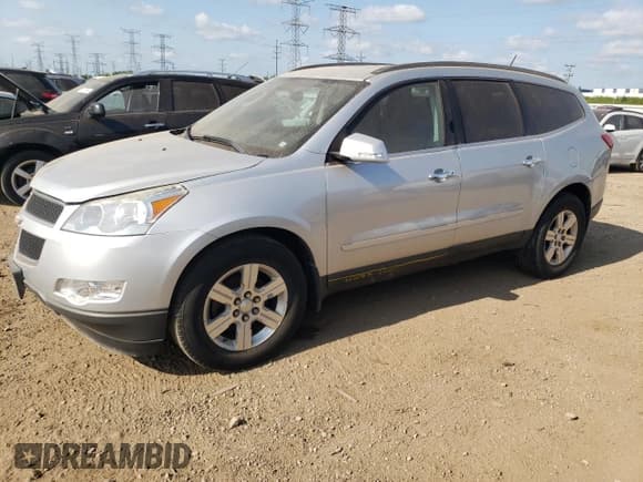 ✅ 2012 Chevrolet Traverse 1LT • VIN: 1GNKVGED8CJ105504 • Lot: 64507534. Wystawiony na Copart z przebiegiem 132 904 mil. Bezpłatny archiwum sprzedaży aukcyjnych z USA i szczegółowy raport historii pojazdu na DreamBid. Zdjęcie 1.
