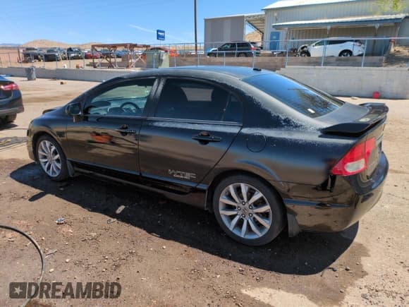 ✅ 2010 Honda Civic Si • VIN: 2HGFA5E52AH700738 • Lot: 54329975. Listed on Copart with 189,034 mi. Free auction sales archive from the USA and detailed vehicle history report at DreamBid. Image 2.
