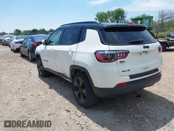 ✅ 2021 Jeep Compass Latitude • VIN: 3C4NJDBB7MT593308 • Lot: 42728573. Listed on IAAI with 71,928 mi. Free auction sales archive from the USA and detailed vehicle history report at DreamBid. Image 3.