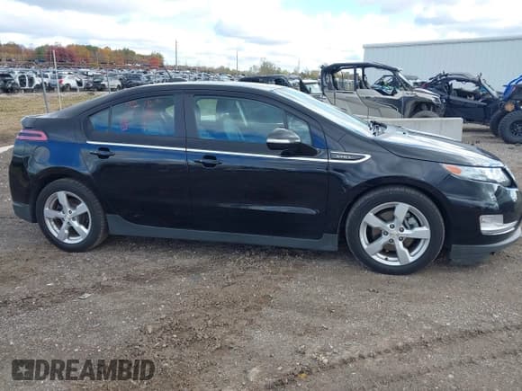 ✅ 2015 Chevrolet Volt • VIN: 1G1RD6E46FU140817 • Лот: 43529017. Опубликован ранее на IAAI с пробегом 113 216 миль. Бесплатный доступ к архиву аукционных продаж из США и подробный отчёт об истории автомобиля на DreamBid. Изображение 13.