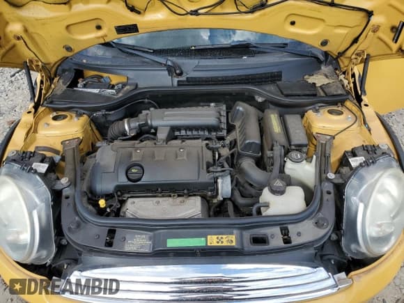 ✅ 2009 MINI Hardtop • VIN: WMWMF33559TT69759 • Lot: 85384565. Wystawiony na Copart z przebiegiem 87 474 mil. Bezpłatny archiwum sprzedaży aukcyjnych z USA i szczegółowy raport historii pojazdu na DreamBid. Zdjęcie 11.